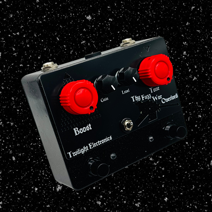 Thy Fuzzwar Overlord - a recreation of a cult classic fuzz mayhem