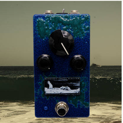 szef. - vintage fuzz with a phantom octave.