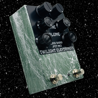 Glass Shard JFET MK3 - Vintage 60s Germanium Fuzz into Mythical Drive