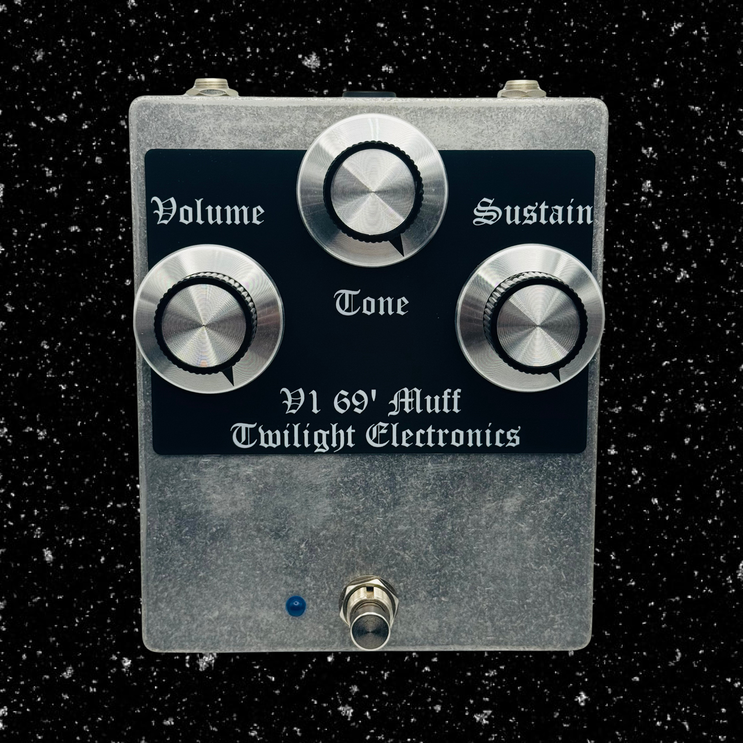V1 69' Triangle Muff